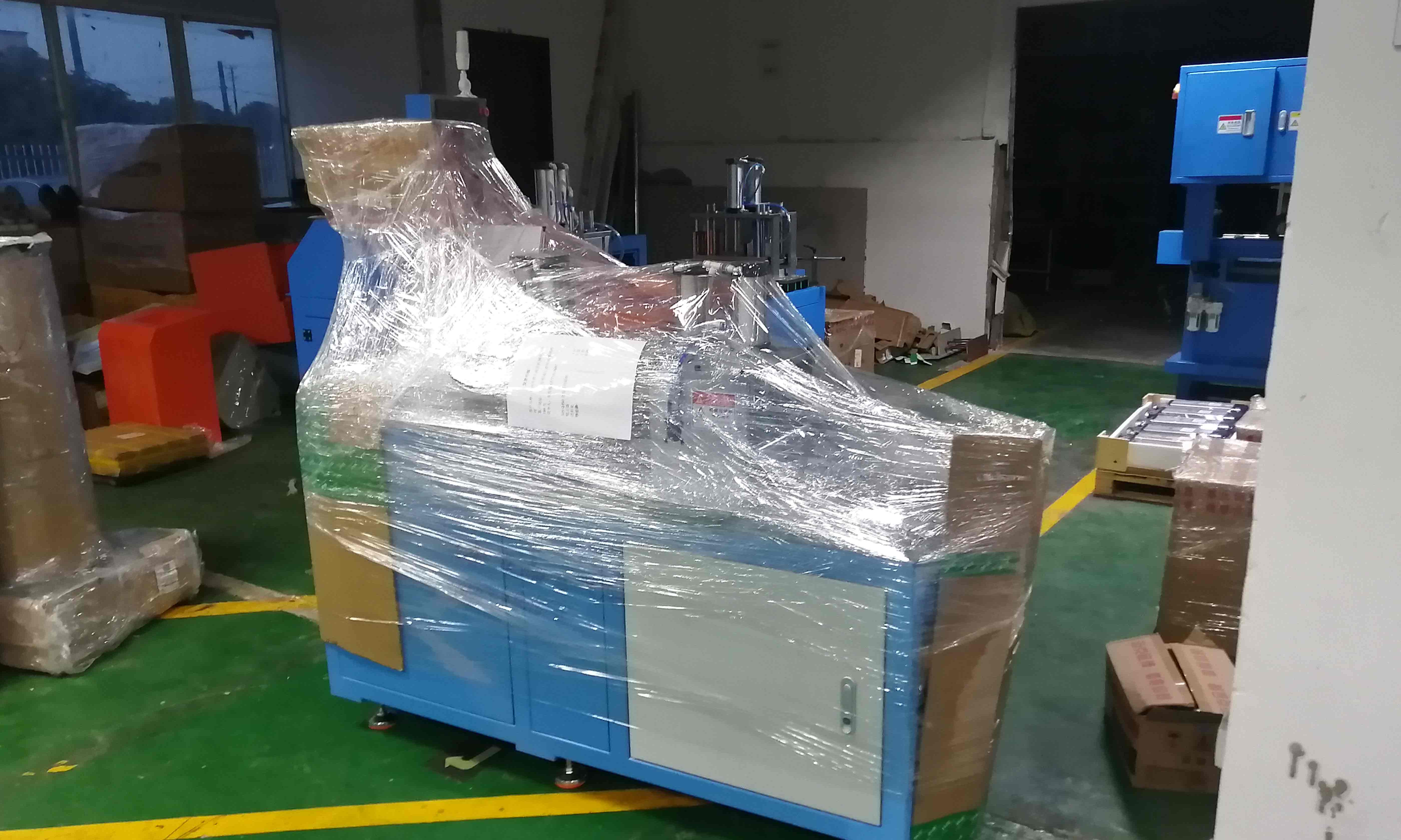 自動(dòng)切鋁機(jī)出庫-打包 自動(dòng)切鋁機(jī)出庫-打包