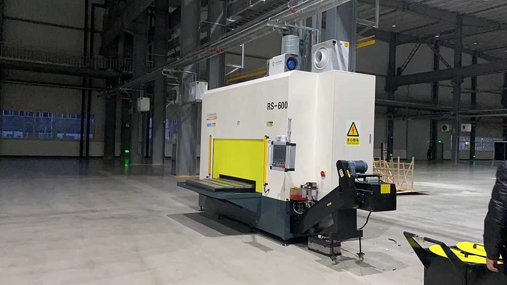 防撞梁切割機(jī)-3