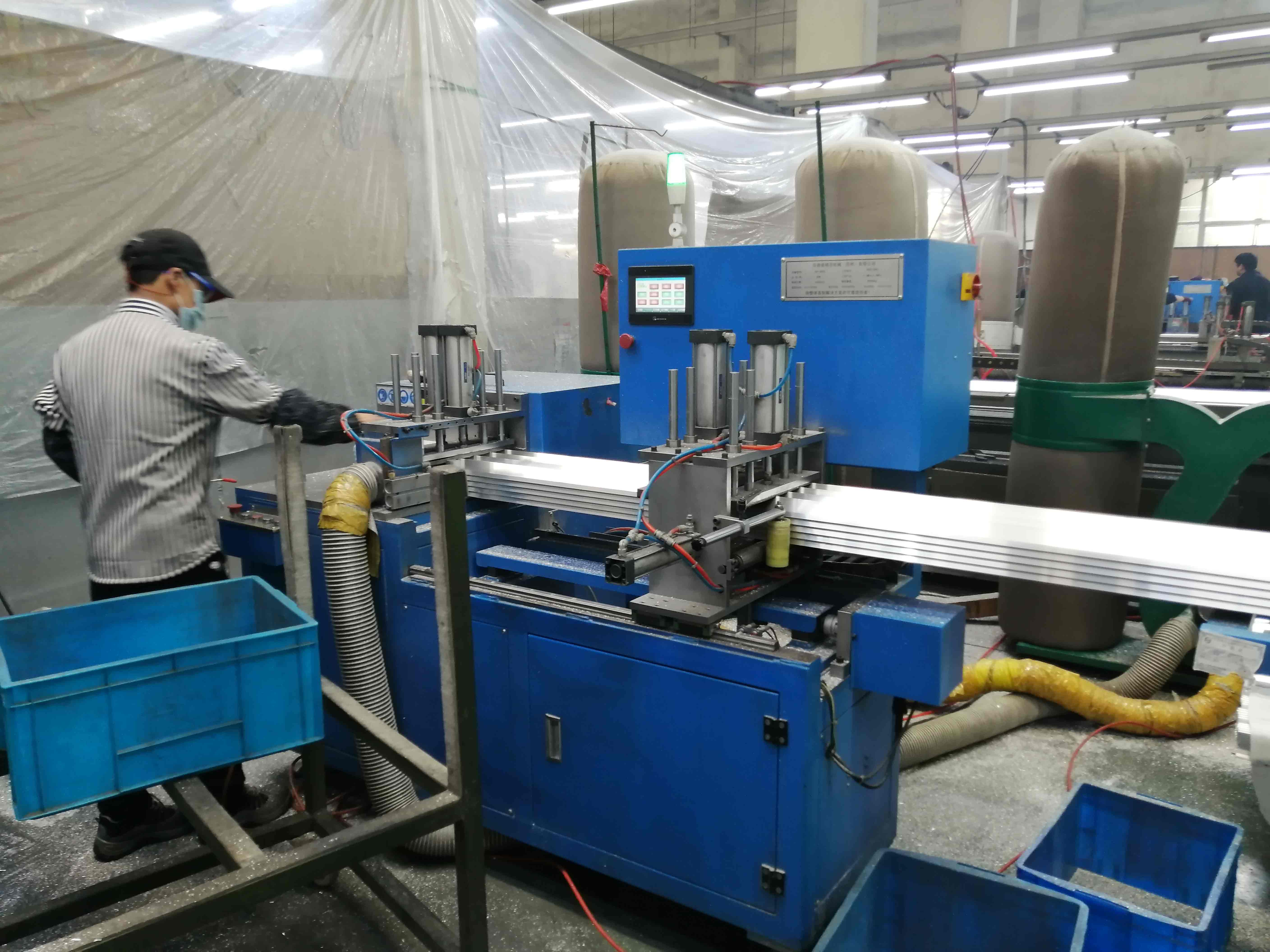 角碼切割 角碼切割